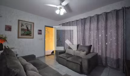 Casa à Venda - Jardim Brasil , 3 Quartos,  200 m2