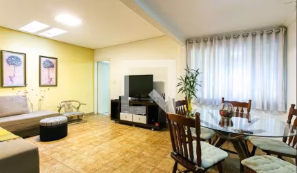 Casa à Venda - Vila Carrão, 3 Quartos,  150 m2