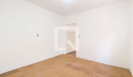Casa à Venda - Vila Jacuí, 2 Quartos,  220 m2