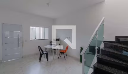 Casa à Venda - Vila Ré, 2 Quartos,  95 m2