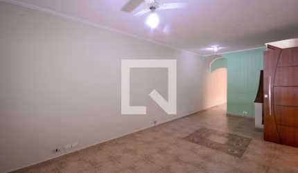 Casa à Venda - Jardim Santa Emília, 3 Quartos,  150 m2