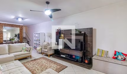Casa à Venda - Jardim Éster Yolanda, 3 Quartos,  180 m2