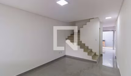 Casa à Venda - Jardim Teresa, 3 Quartos,  90 m2