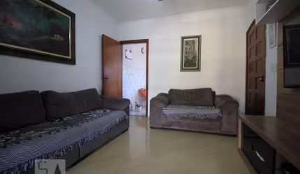 Casa à Venda - Jardim Monte Kemel, 2 Quartos,  150 m2