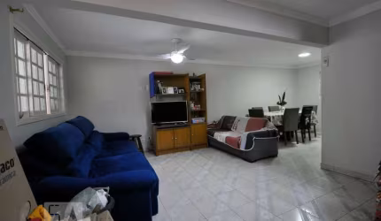 Casa à Venda - Jardim Éster Yolanda, 4 Quartos,  200 m2