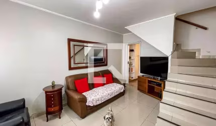 Casa à Venda - Água Fria, 2 Quartos,  122 m2