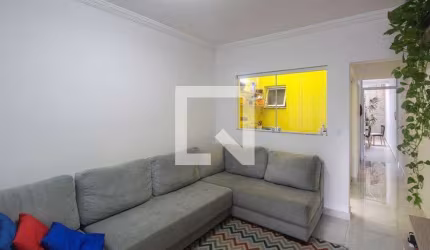 Casa à Venda - Jardim Teresa, 3 Quartos,  111 m2