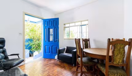 Casa à Venda - Vila Campestre, 2 Quartos,  200 m2