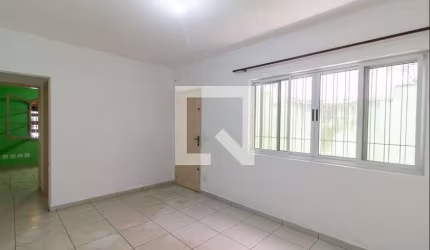 Casa à Venda - Ermelino Matarazzo, 2 Quartos,  83 m2