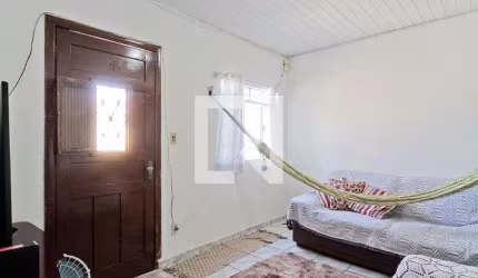 Casa à Venda - Jardim Peri, 3 Quartos,  250 m2