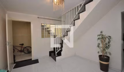 Casa à Venda - Vila Constança , 6 Quartos,  300 m2