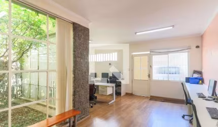Casa à Venda - Campo Belo, 2 Quartos,  272 m2