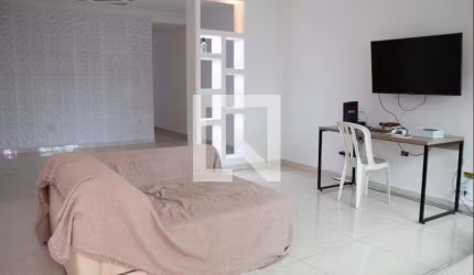 Casa à Venda - Vila Constança , 3 Quartos,  250 m2