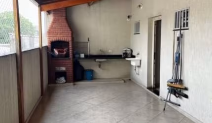 Galpão comercial 490m² no Sacomã