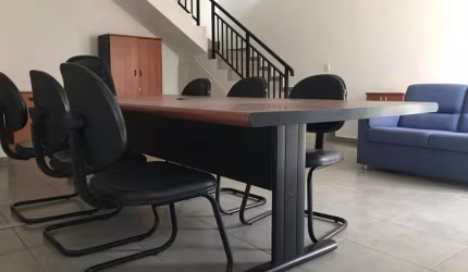 Casa comercil em Condomínio corporativo. Próximo marginal Pinheiros
