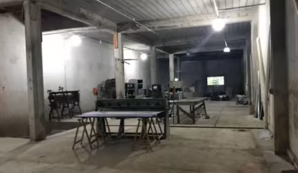 Locação Galpão Amplo c/ Subsolo e Mesanino -    na zona Norte