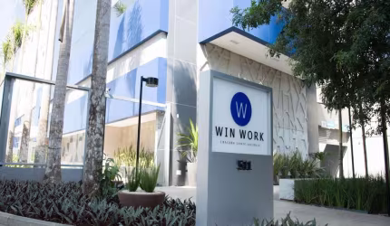 Sala à venda no Edifício Win Work - SP