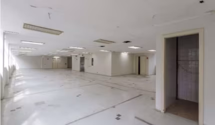 Excelente  Laje Comercial com 340m2 na Alameda Santos a 150 metros da Avenida Paulista