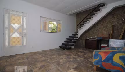 Casa à Venda - Água Branca, 3 Quartos,  105 m2