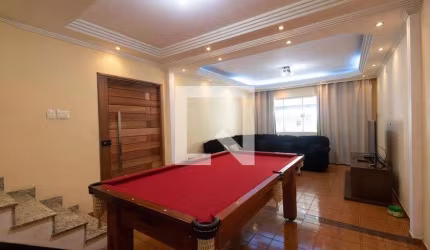Casa à Venda - Vila Carrão, 4 Quartos,  429 m2