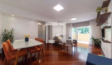 Casa à Venda - Bosque da Saúde, 3 Quartos,  108 m2