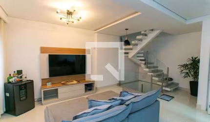Casa à Venda - Vila Mazzei, 2 Quartos,  203 m2