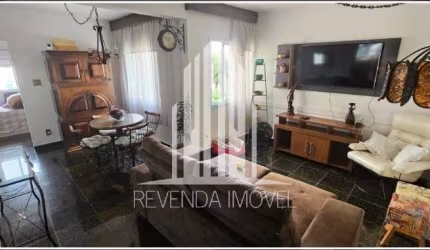Apartamento de 02 dormitorios á venda  proxímo ao Metrô Vila Madalena