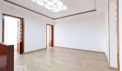 Casa à Venda - Jardim Brasil , 4 Quartos,  400 m2