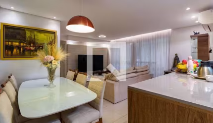 Apartamento à Venda - Real Parque, 2 Quartos,  90 m2