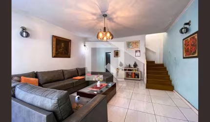 Casa à Venda - Jardim Jussara, 5 Quartos,  200 m2