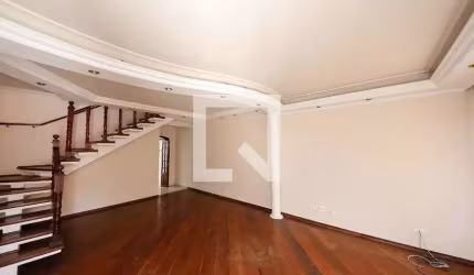 Casa à Venda - Vila Ema, 3 Quartos,  237 m2