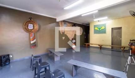Casa à Venda - Água Fria, 6 Quartos,  298 m2