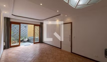 Casa à Venda - Vila Ré, 3 Quartos,  250 m2