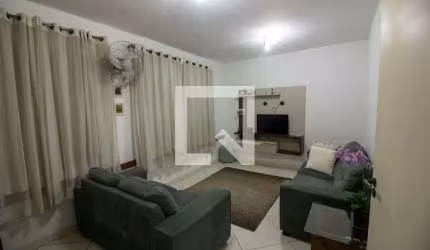 Casa à Venda - Vila Sônia, 3 Quartos,  385 m2