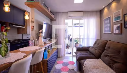 Apartamento à Venda - Sacomã, 2 Quartos,  67 m2