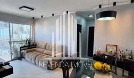 Venda de Apartamento com 2 Quartos e Vaga de Garagem no Cambuci, São Paulo-SP: Aproveite!