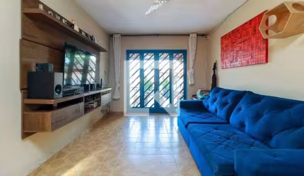 Casa à Venda - Jardim Sao Luis, 3 Quartos,  190 m2