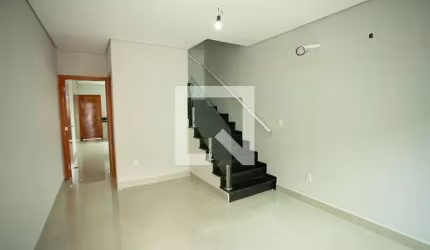 Casa à Venda - Parque São Domingos, 2 Quartos,  146 m2