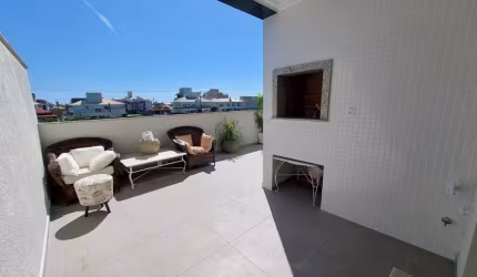 Pronto para Morar: Apartamento Mobiliado no Bairro Ingleses