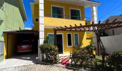 Casa em condomínio fechado com 3 quartos à venda na Rua Milena Ramone Alencar Ramos, Ipitanga, Lauro de Freitas, 176 m2 por R$ 650.000