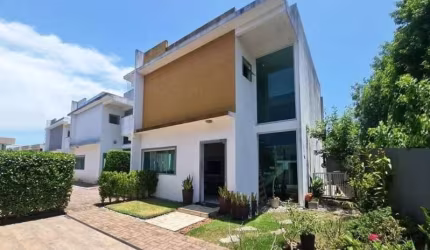 Casa em condomínio fechado com 4 quartos à venda na Rua Praia de Alhanda, Vilas do Atlantico, Lauro de Freitas, 210 m2 por R$ 700.000