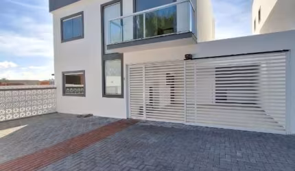 Casa em condomínio fechado com 3 quartos à venda na RUA MARTA MARIA DE JESUS, Condomínio Aurora Residence, Buraquinho, Lauro de Freitas, 180 m2 por R$ 750.000