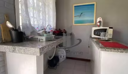 Linda Casa com 1 quarto, 67 m² - venda por R$ 235.000
