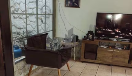 Excelente Casa à venda, 204 m² por R$ 650.000 - São Luís - Volta Redonda/RJ
