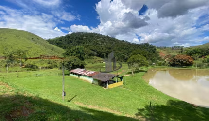 Linda Fazenda com 3 lagos - Rio Claro/RJ