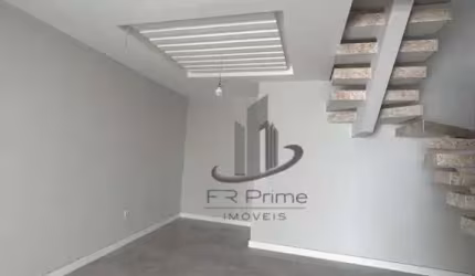 Belíssima casa DUPLEX com 3 quartos à venda, 162 m² por R$ 920.000 - Vivendas do Lago - Volta Redonda/RJ