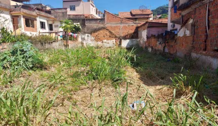 Terreno à venda, 352 m² por R$ 270.000,00 - Retiro - Volta Redonda/RJ