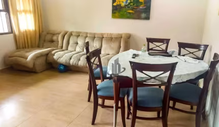 Excelente casa LINEAR à venda no bairro Jardim Tiradentes, em Volta Redonda!!