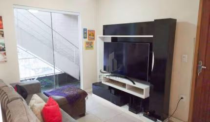 Excelente apartamento DUPLEX à venda no bairro Ano Bom, em Barra Mansa!!