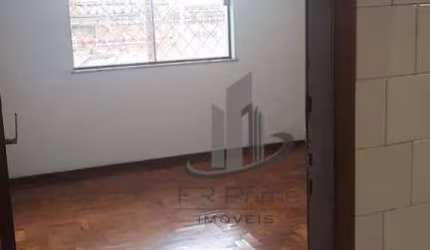 EXCELENTE CASA LINEAR À VENDA NO BAIRRO JARDIM AMÁLIA, EM VOLTA REDONDA!!